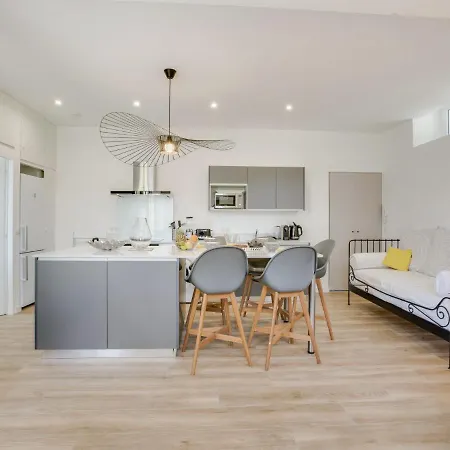 Roche Ronde By Interhome